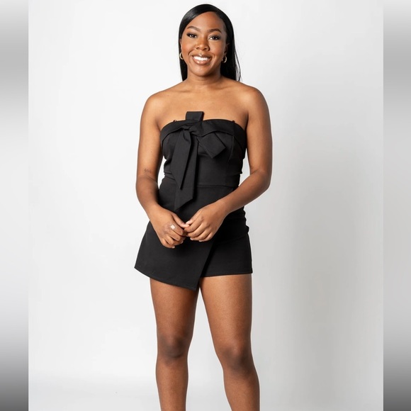 Bow front romper black - Black / Medium - Picture 3 of 10